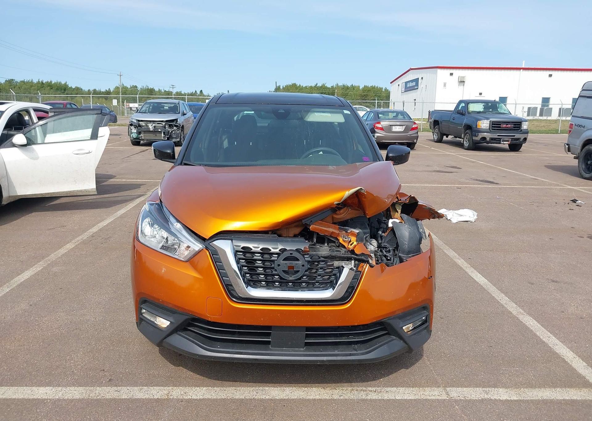 2020 NISSAN KICKS SV
