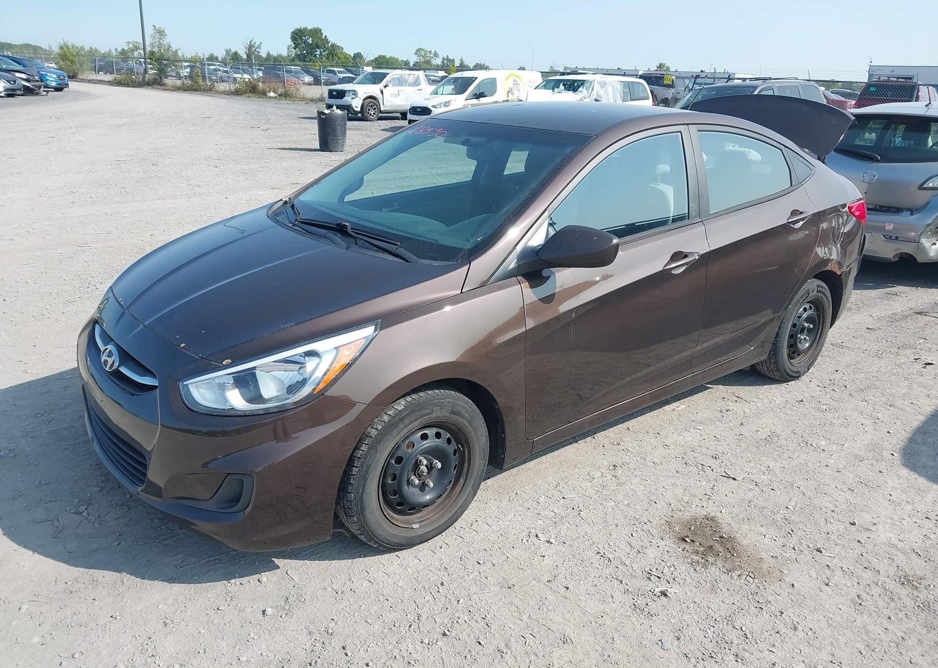 2015 HYUNDAI ACCENT GLS