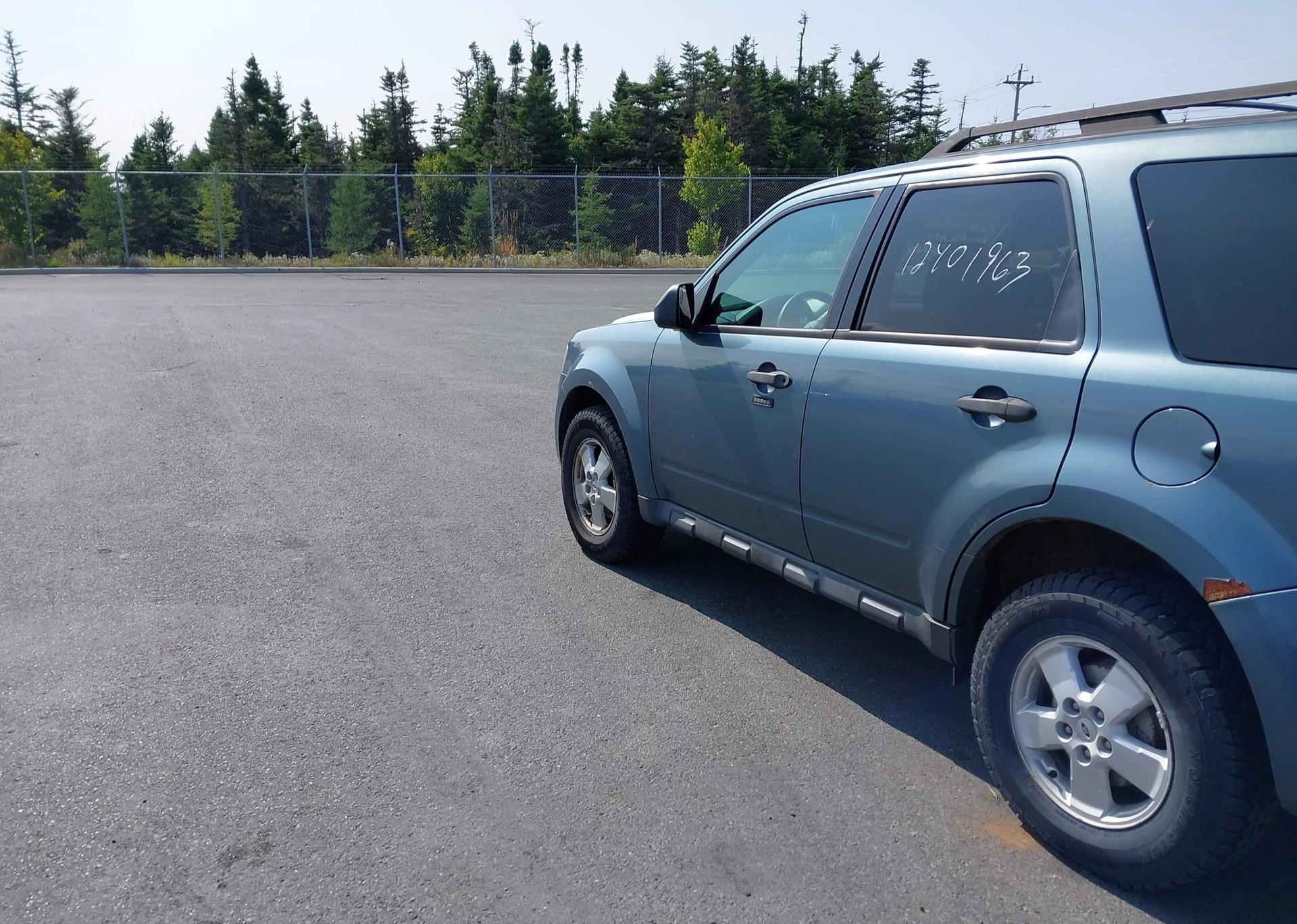 2010 FORD ESCAPE XLT AUTOMATIC