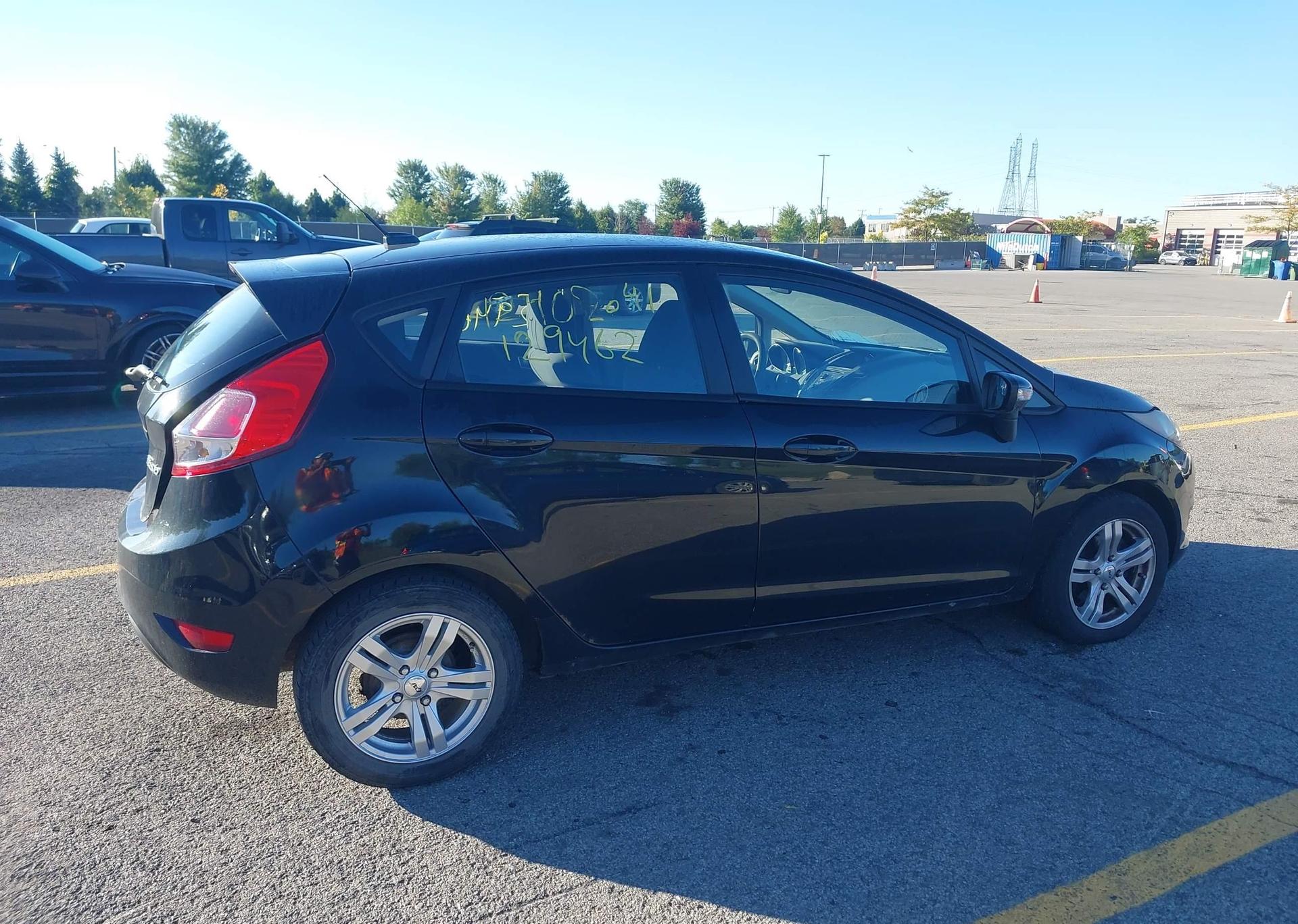 2014 FORD FIESTA SE