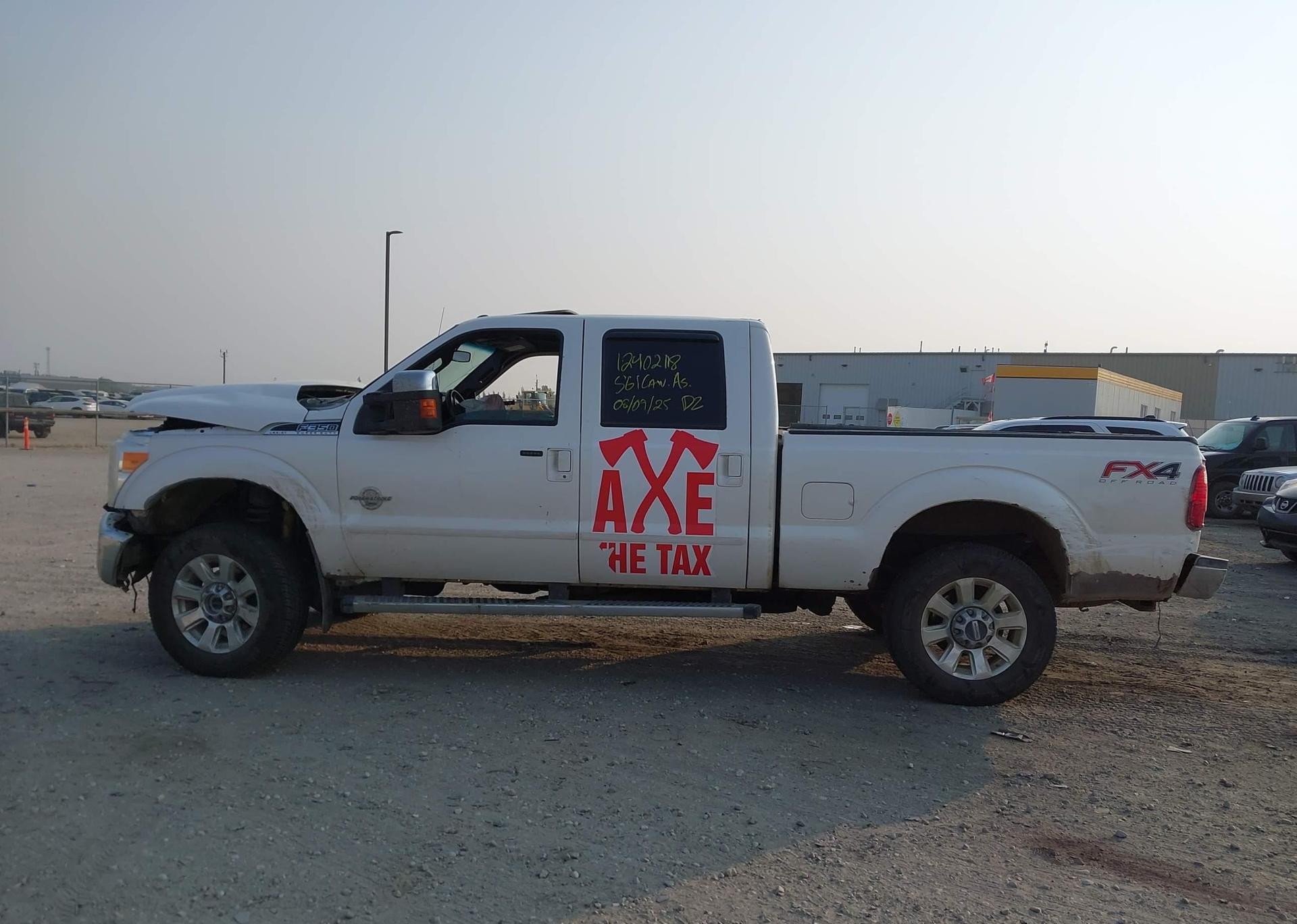 2015 FORD F-350 LARIAT
