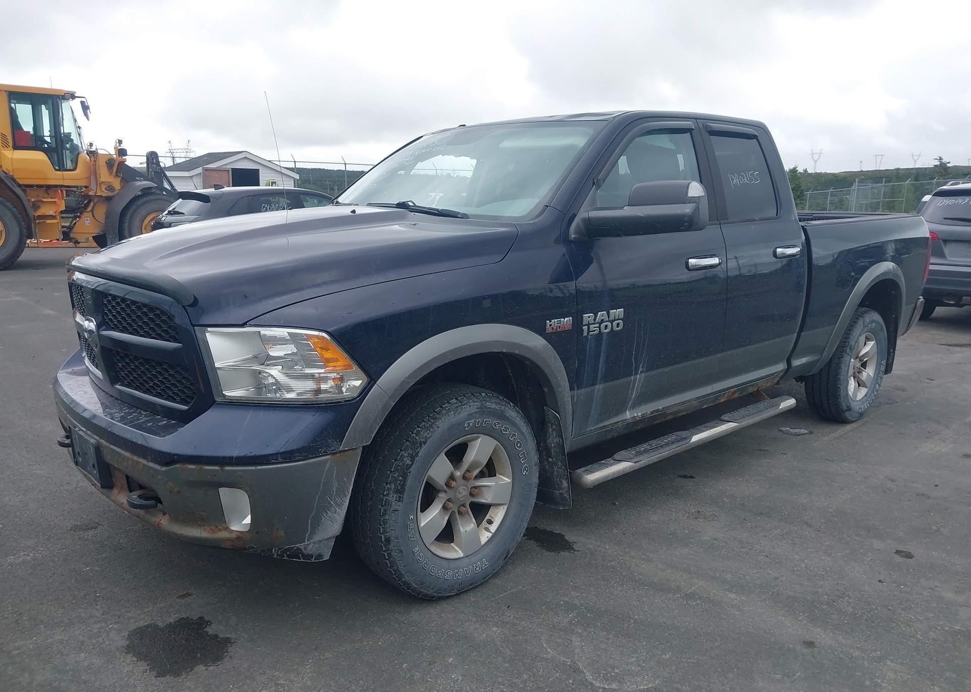 2013 RAM 1500 SLT