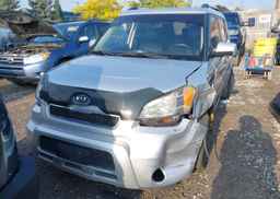 2011 KIA SOUL +
