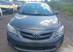 2013 TOYOTA COROLLA S