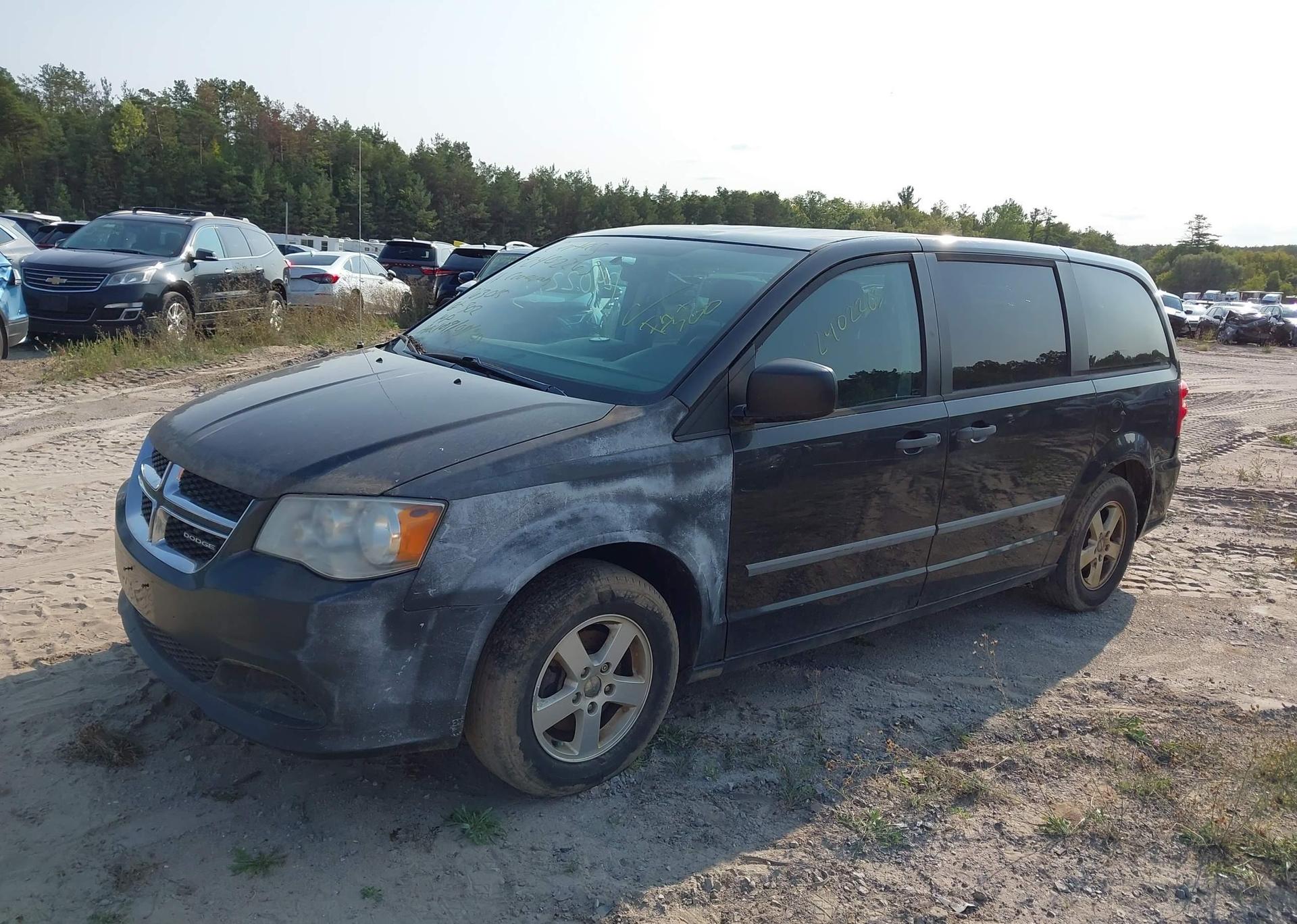 2011 DODGE GRAND CARAVAN EXPRESS