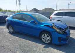 2013 MAZDA MAZDA3