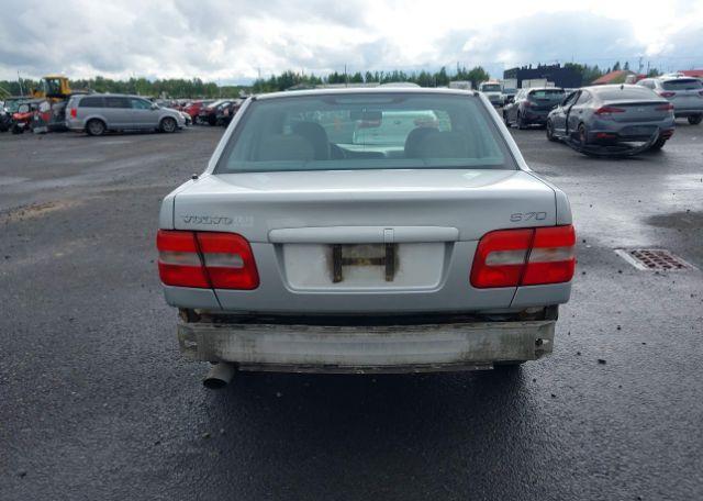 1999 VOLVO S70