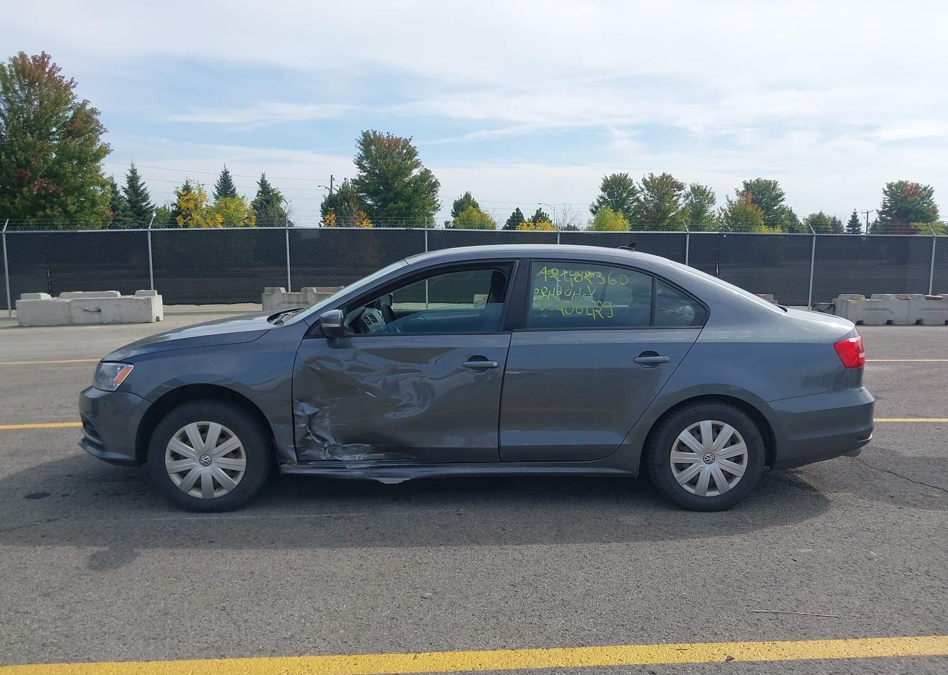 2015 VOLKSWAGEN JETTA S