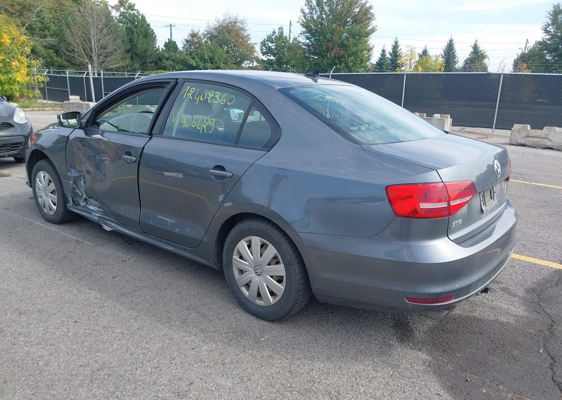2015 VOLKSWAGEN JETTA S
