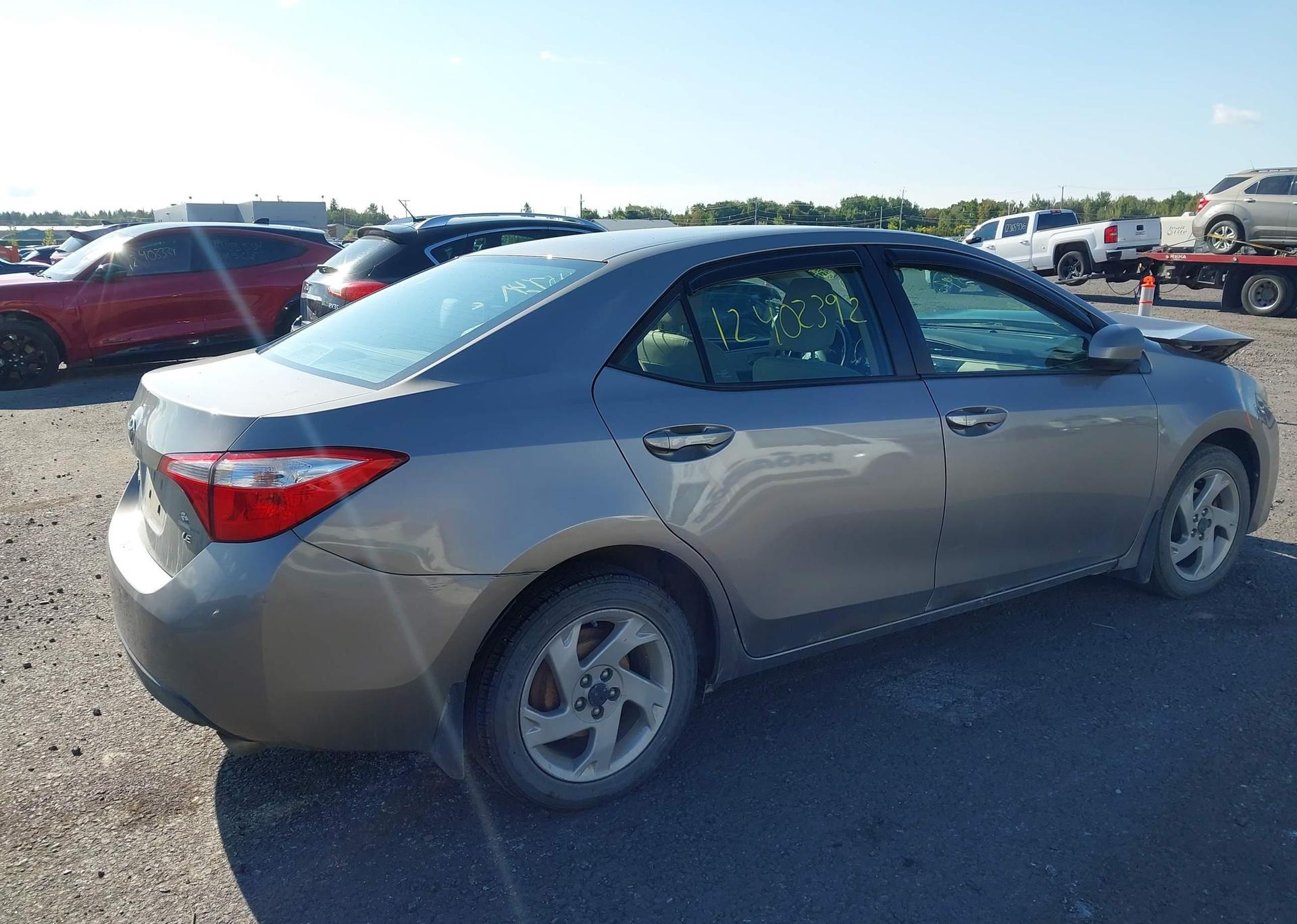 2016 TOYOTA COROLLA LE