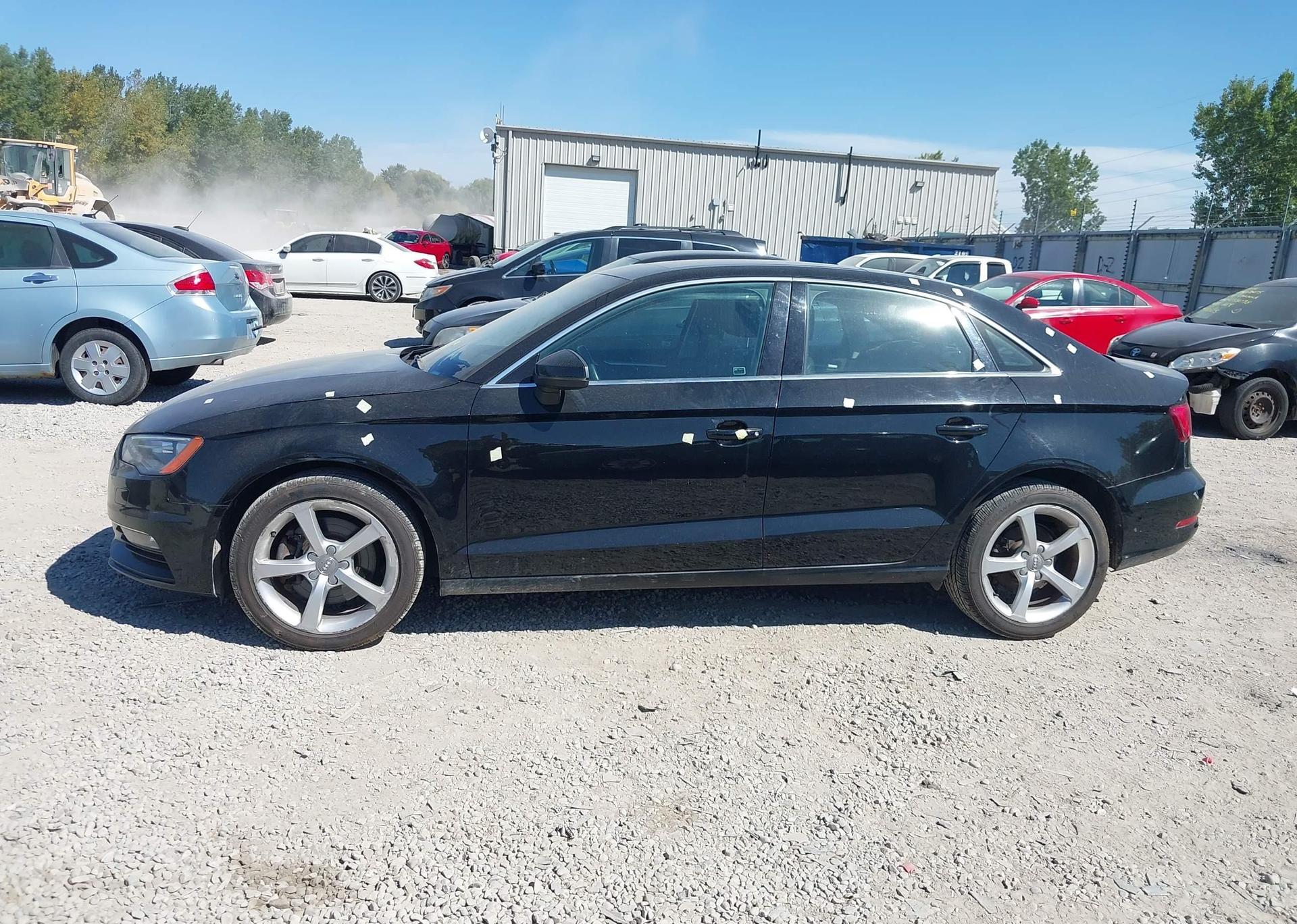 2015 AUDI A3 2.0T KOMFORT