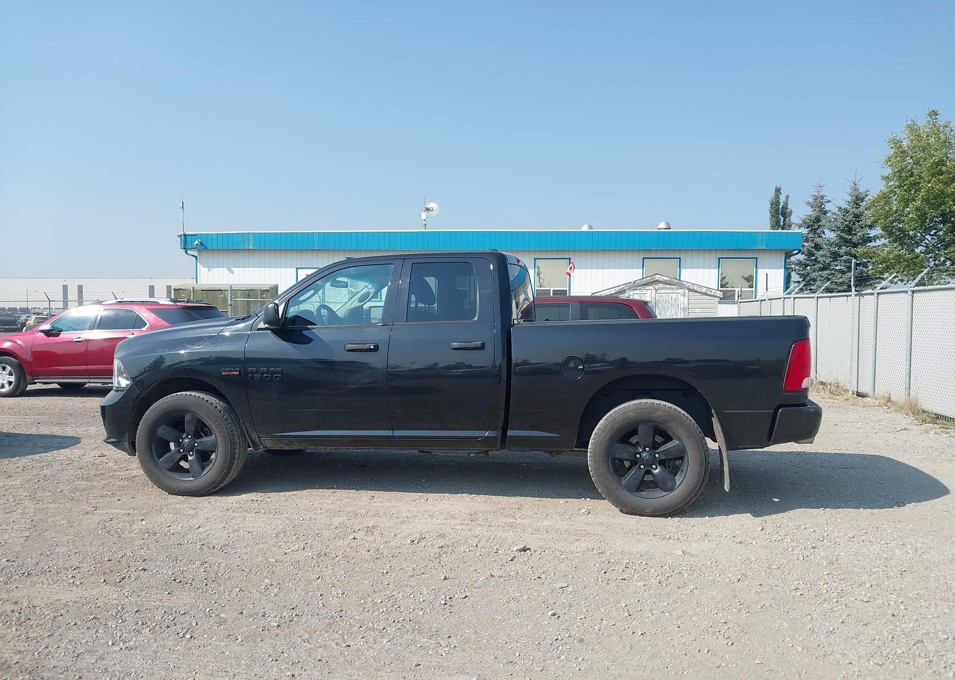 2017 RAM 1500 ST