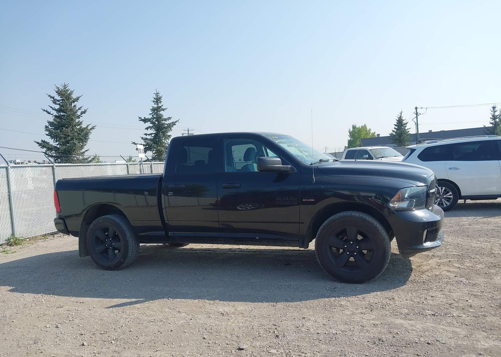 2017 RAM 1500 ST