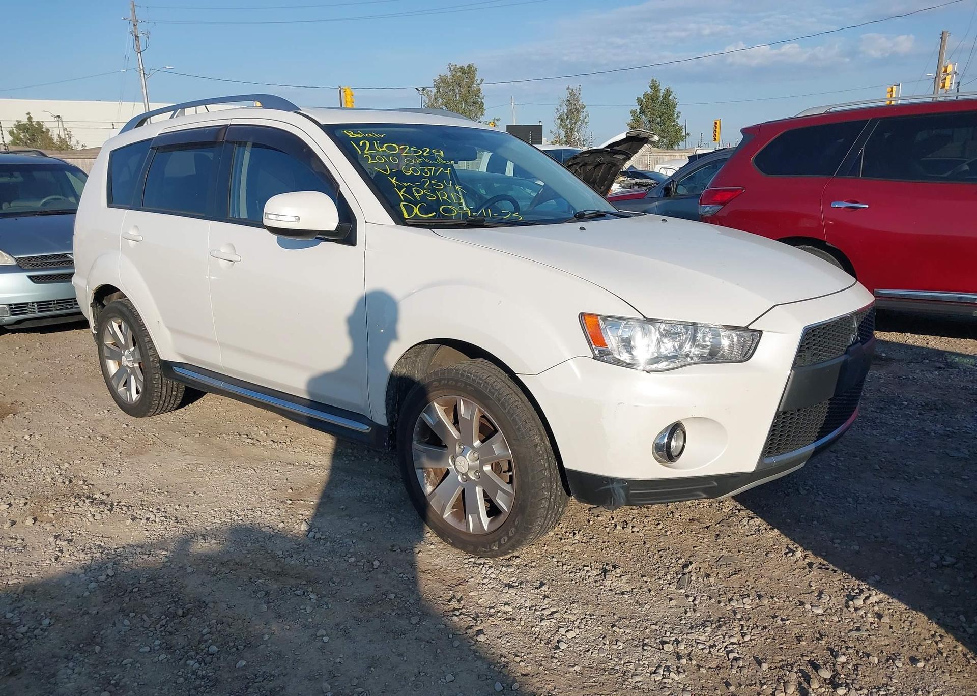 2010 MITSUBISHI outlander