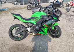 2024 KAWASAKI EX650 P