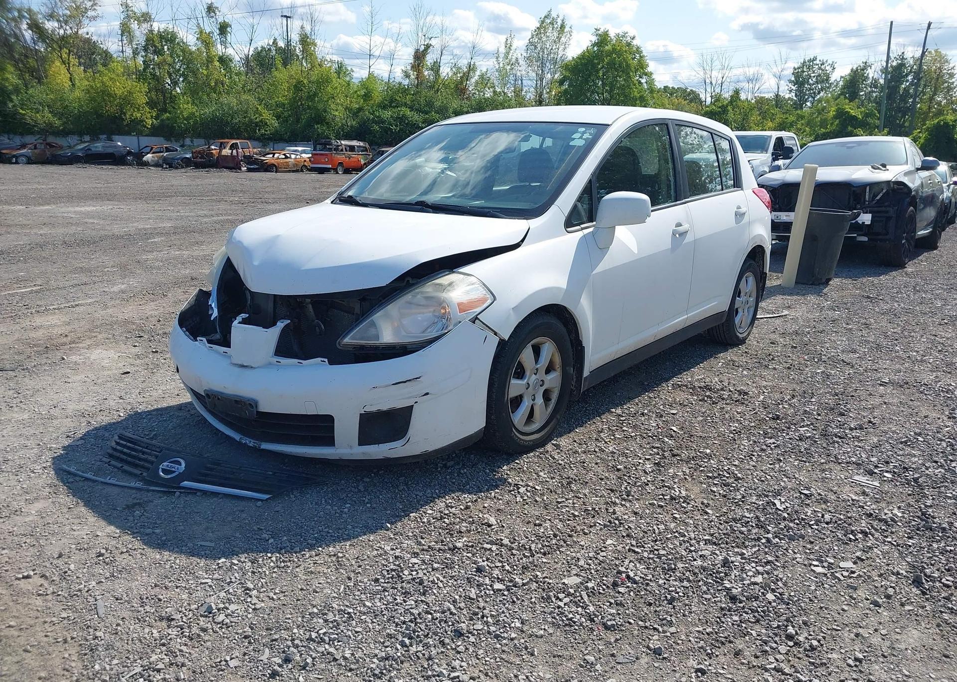 2009 NISSAN VERSA S