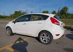 2011 FORD FIESTA SES