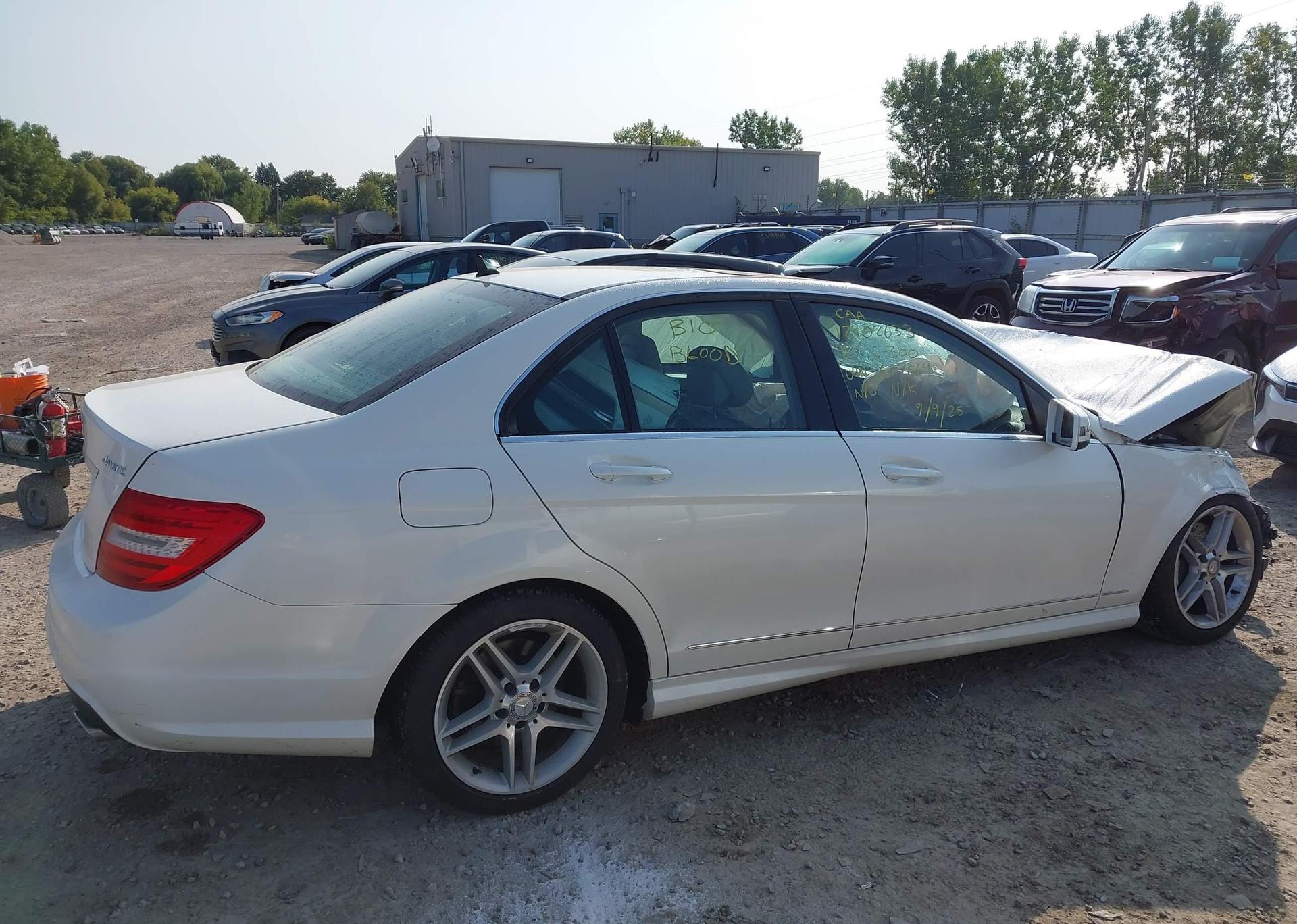 2012 MERCEDES-BENZ C 300 4MATIC