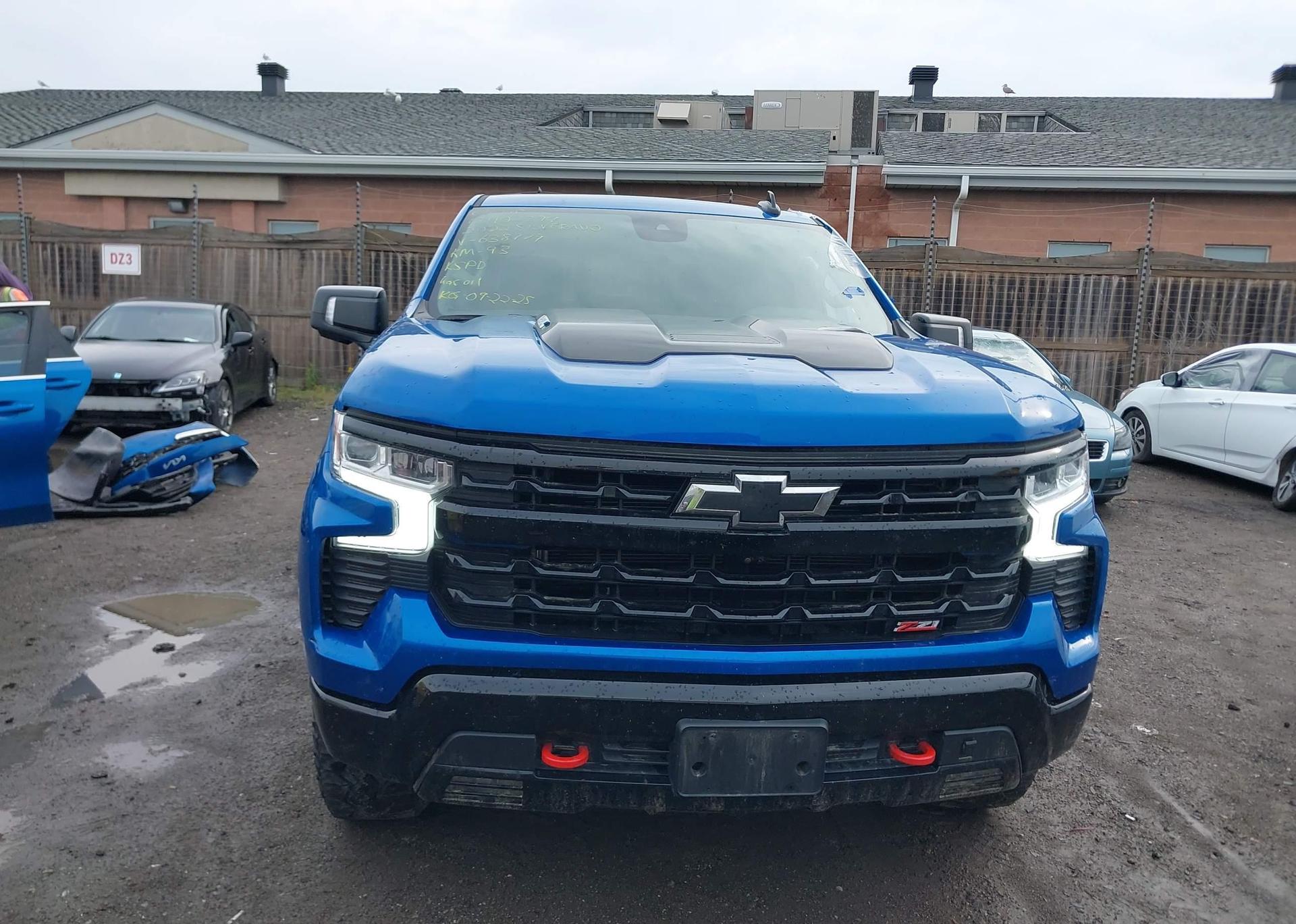 2022 CHEVROLET SILVERADO K1500 LT TRAIL BOSS