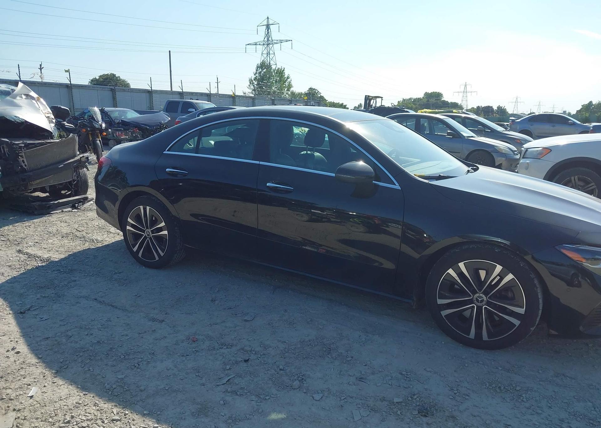 2025 MERCEDES-BENZ CLA 250 4MATIC