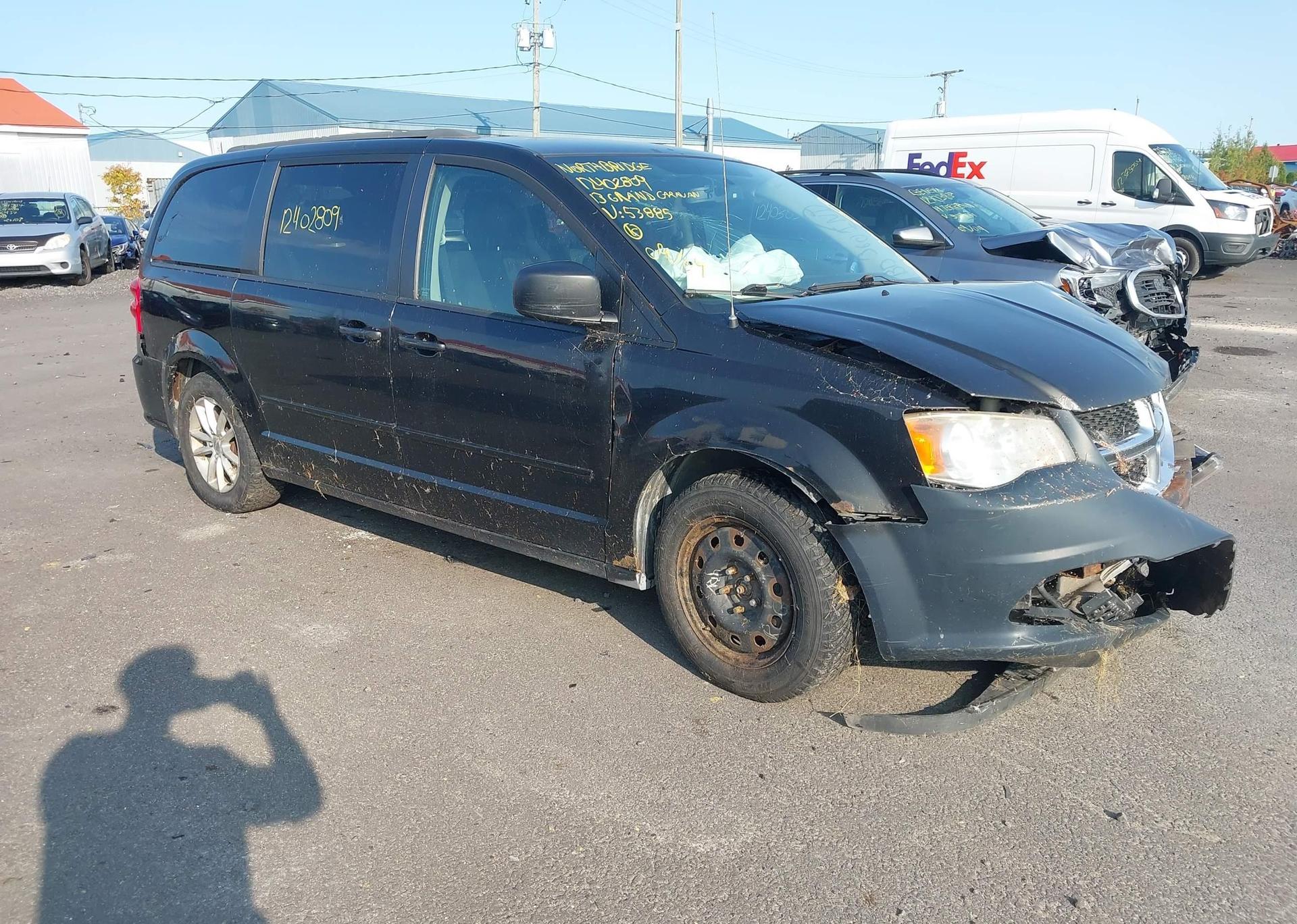 2013 DODGE GRAND CARAVAN SE