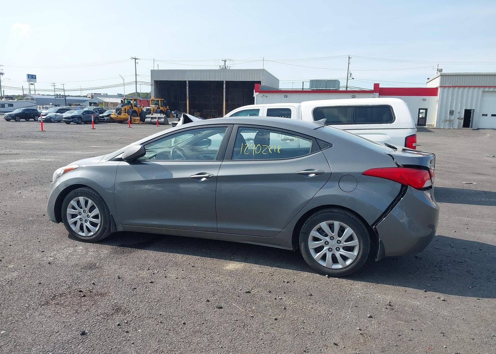 2013 HYUNDAI ELANTRA GLS
