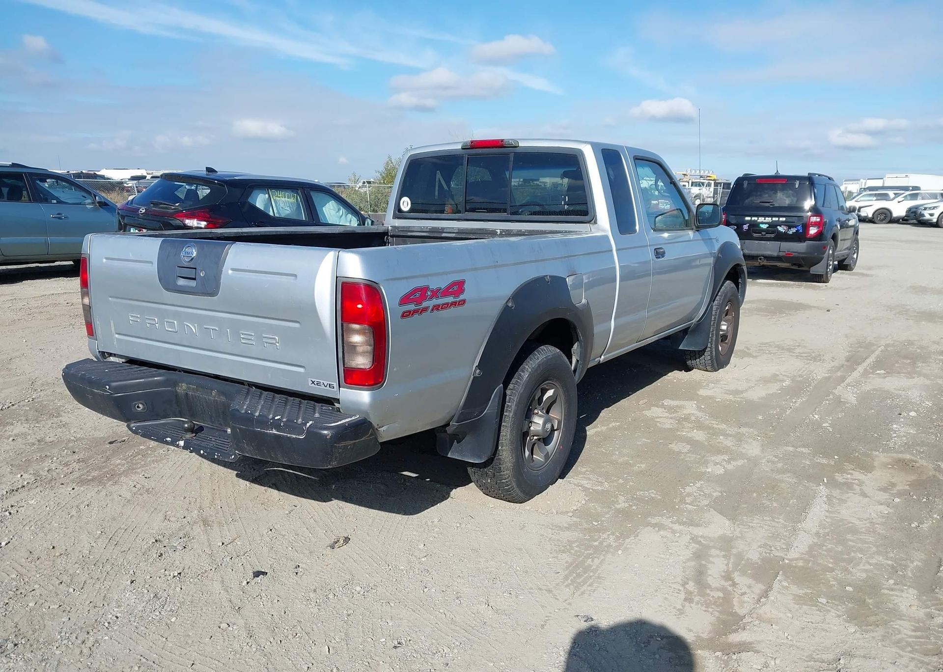 2002 NISSAN FRONTIER