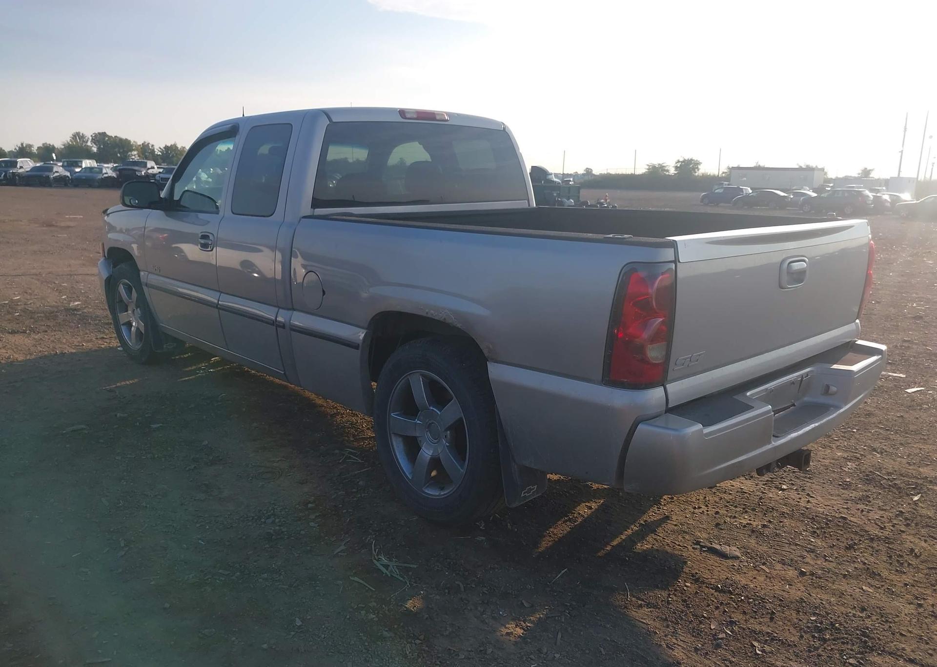 2005 CHEVROLET SILVERADO 1500 SS