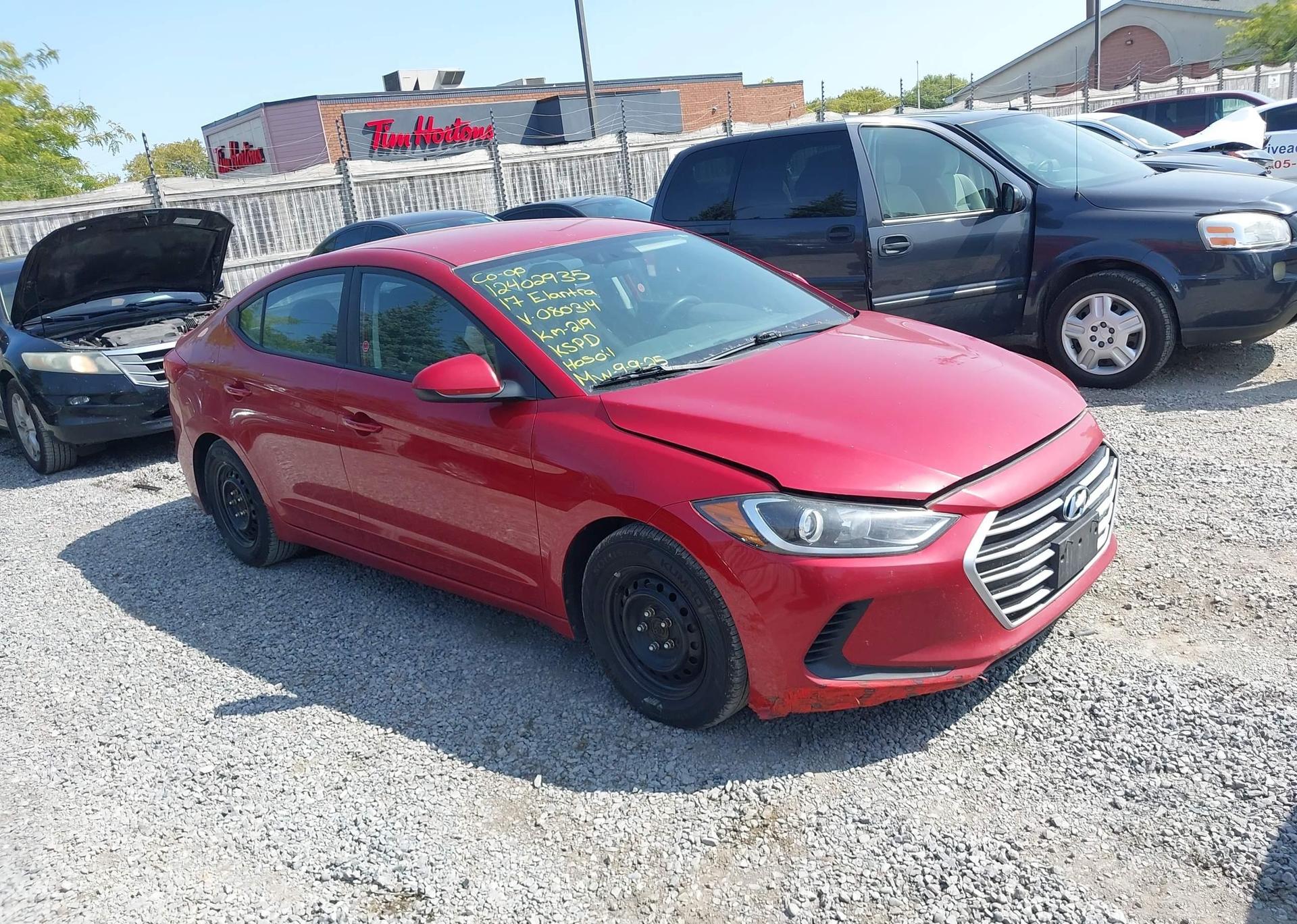 2017 HYUNDAI elantra se