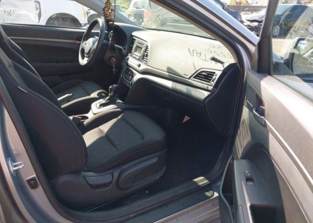 2017 HYUNDAI ELANTRA LE