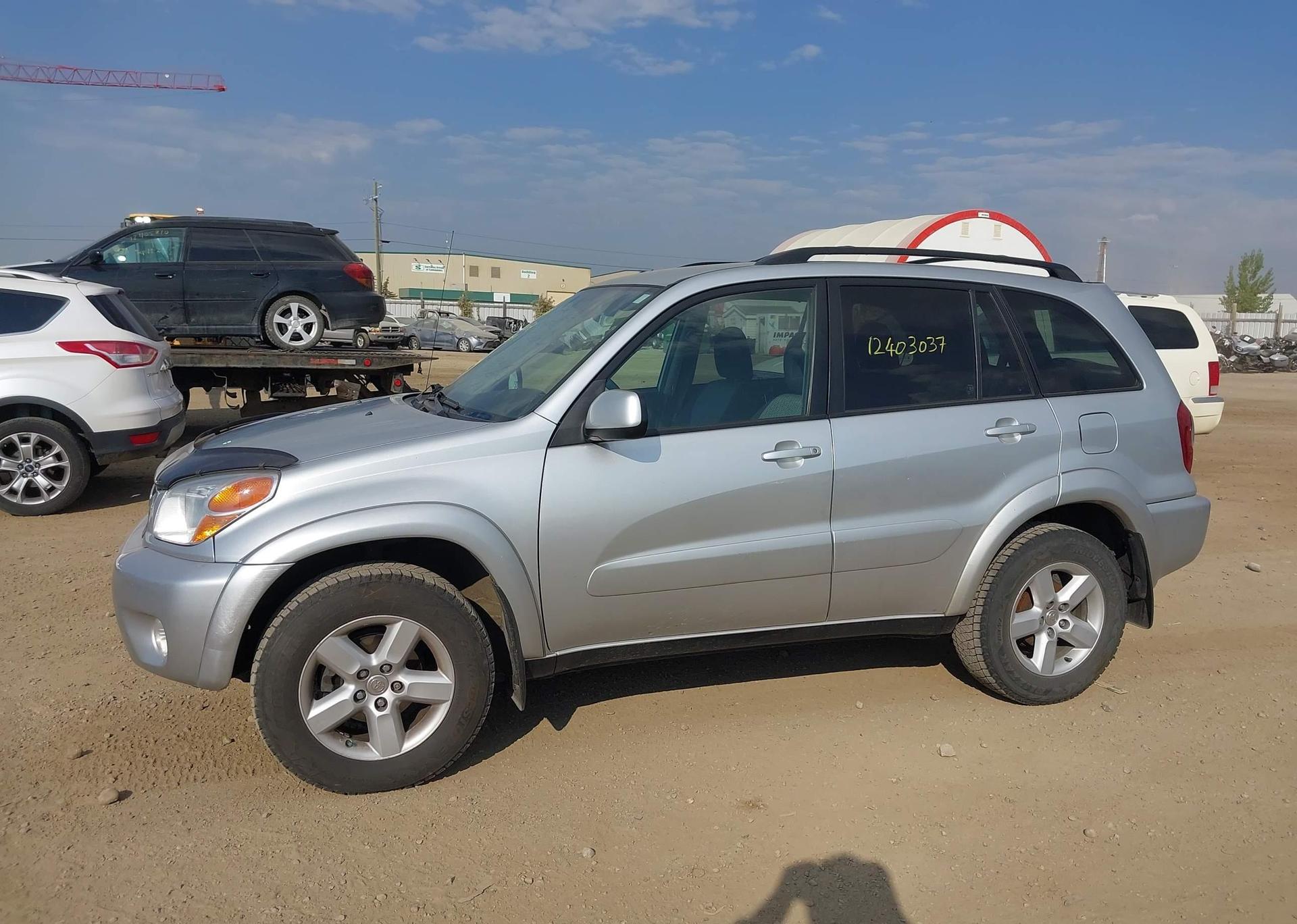 2004 TOYOTA RAV4