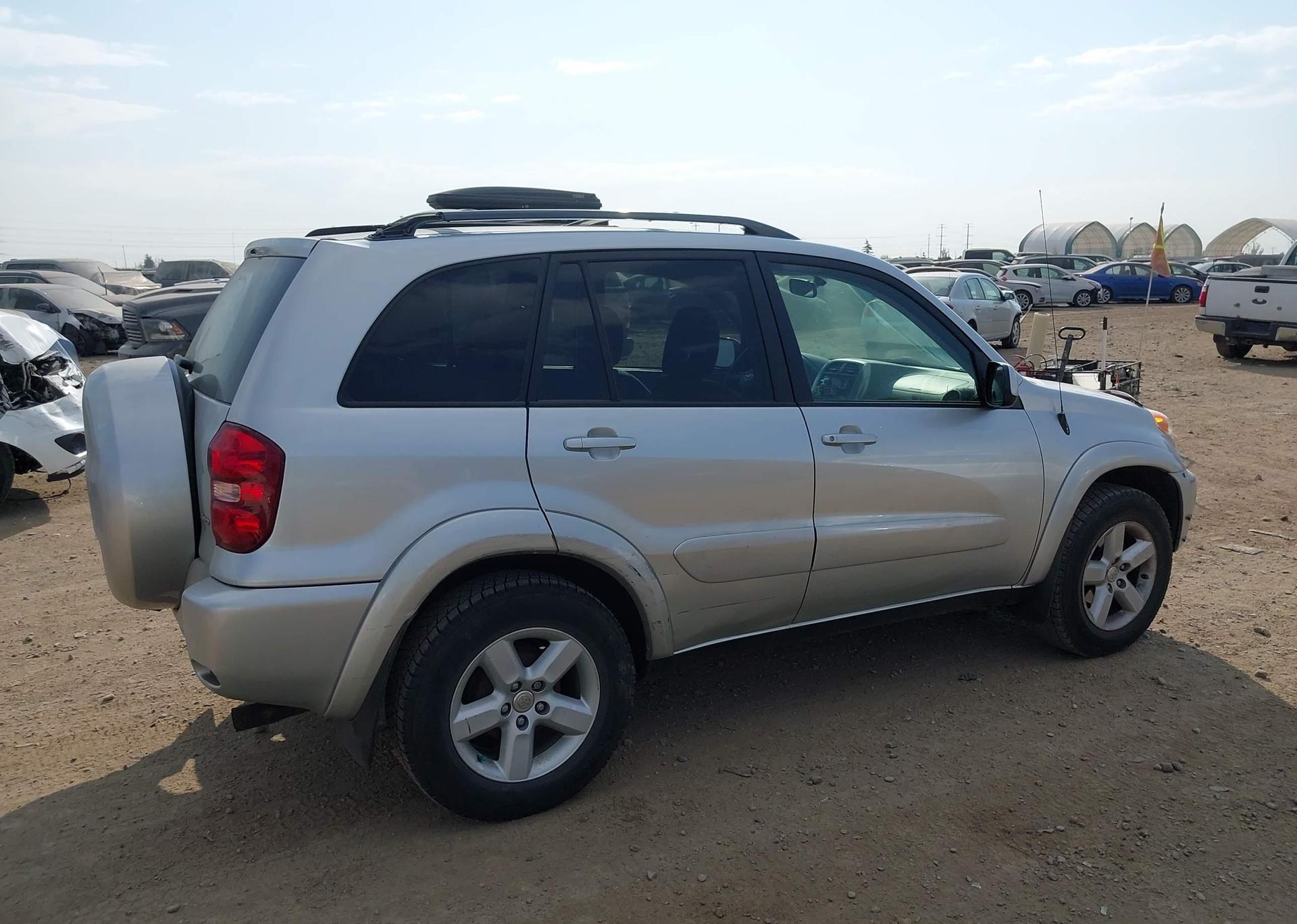 2004 TOYOTA RAV4