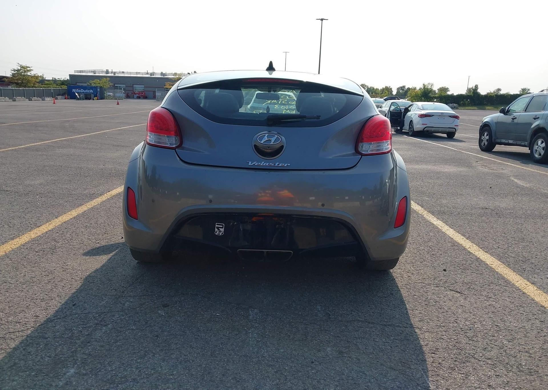 2014 HYUNDAI VELOSTER