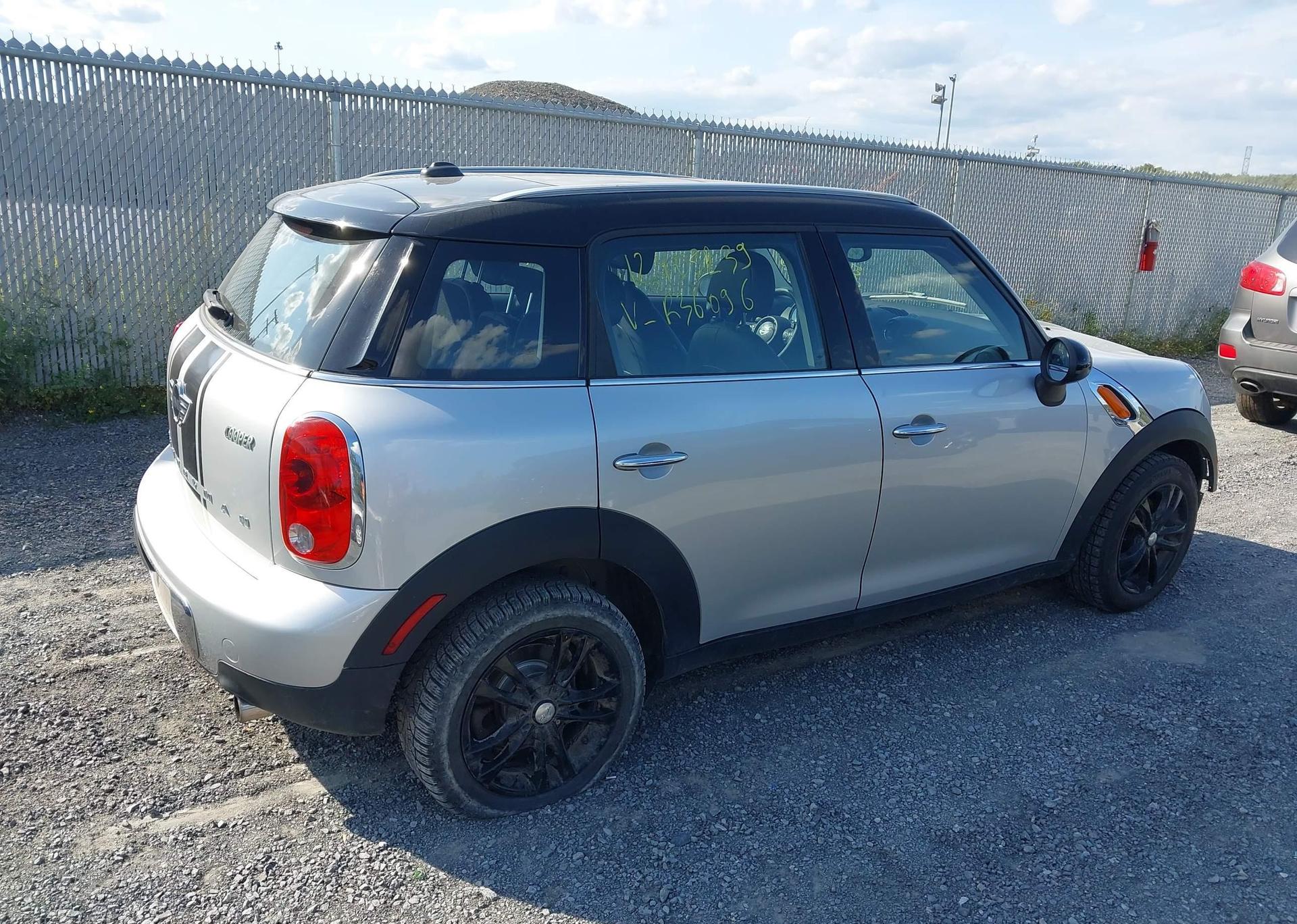 2013 MINI COUNTRYMAN COOPER