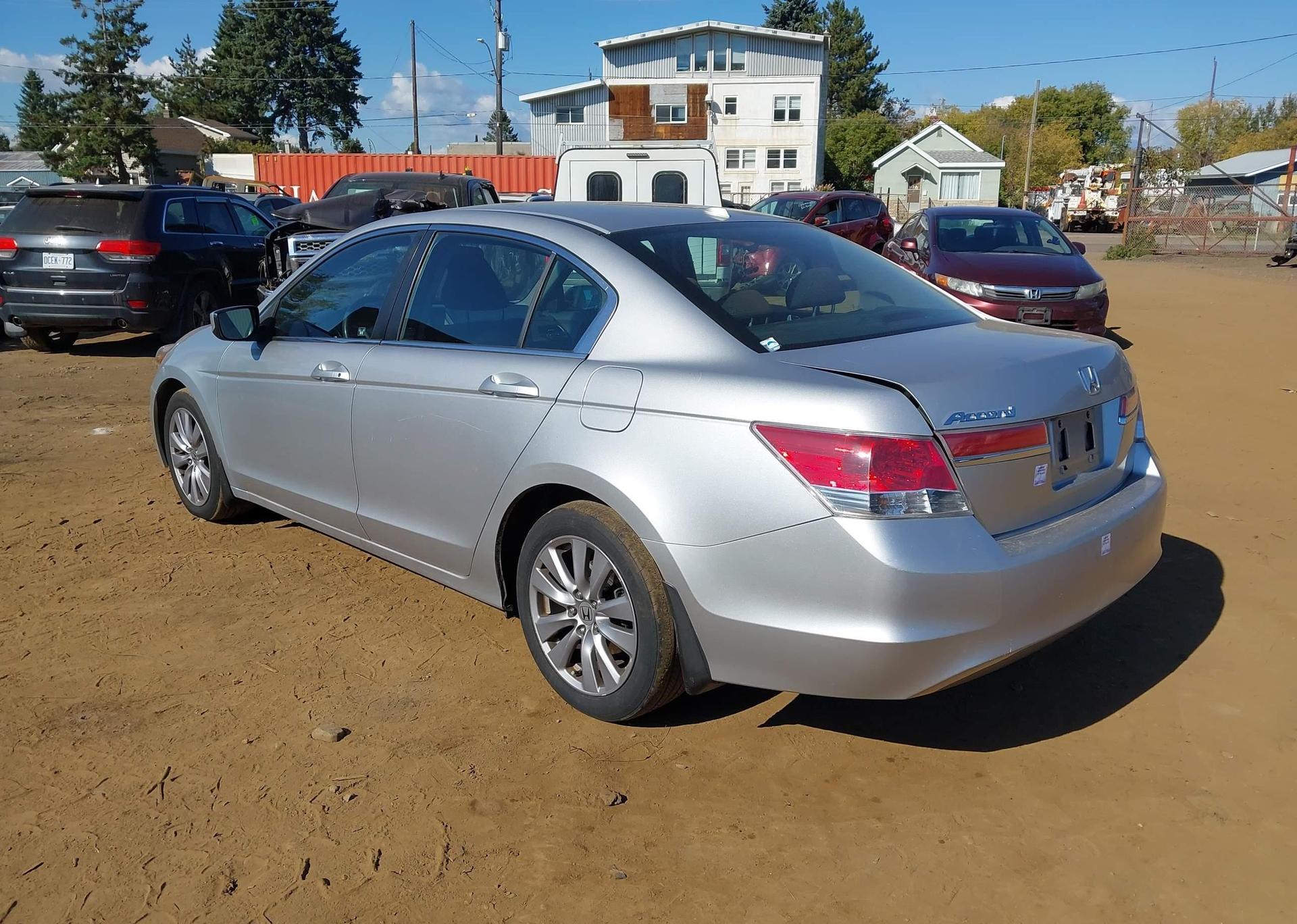 2011 HONDA ACCORD EX