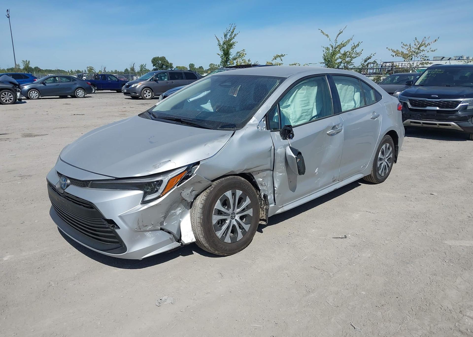 2025 TOYOTA COROLLA HYBRID LE