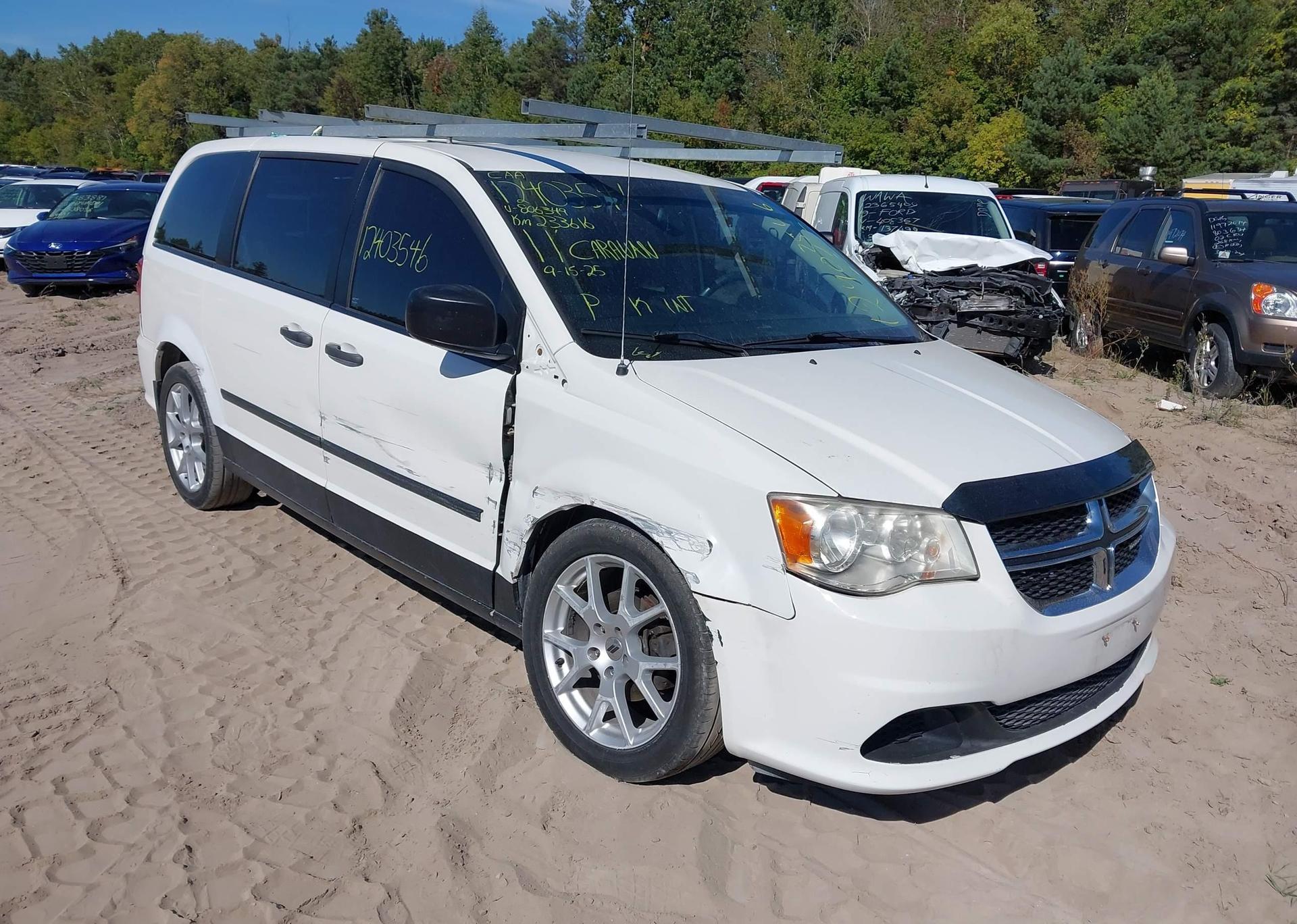 2011 DODGE GRAND CARAVAN EXPRESS