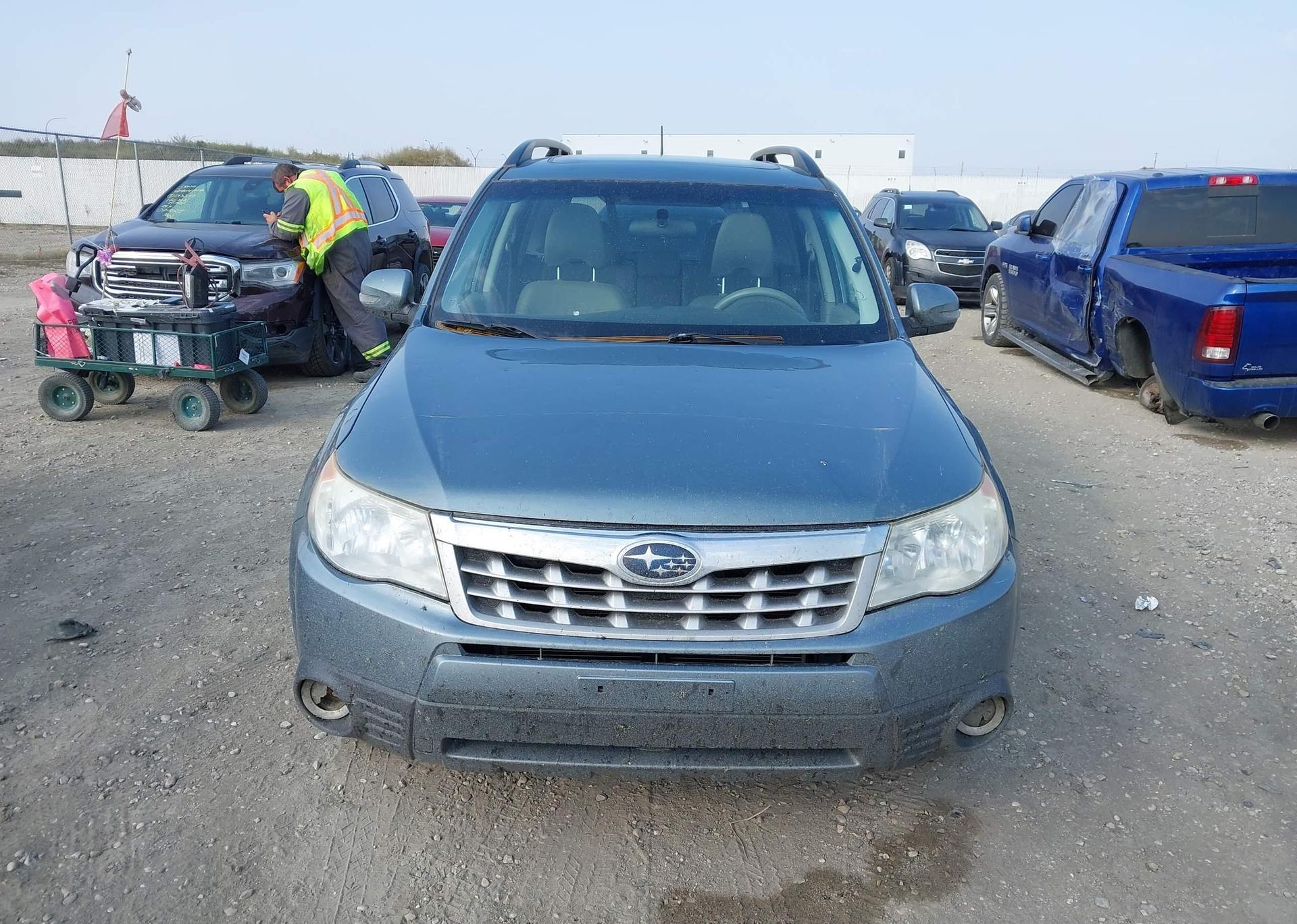 2012 SUBARU FORESTER LIMITED