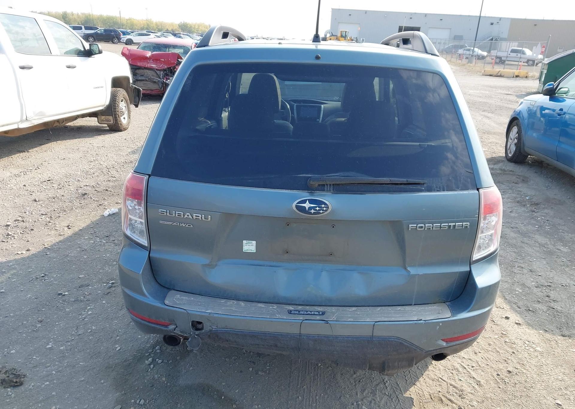 2012 SUBARU FORESTER LIMITED