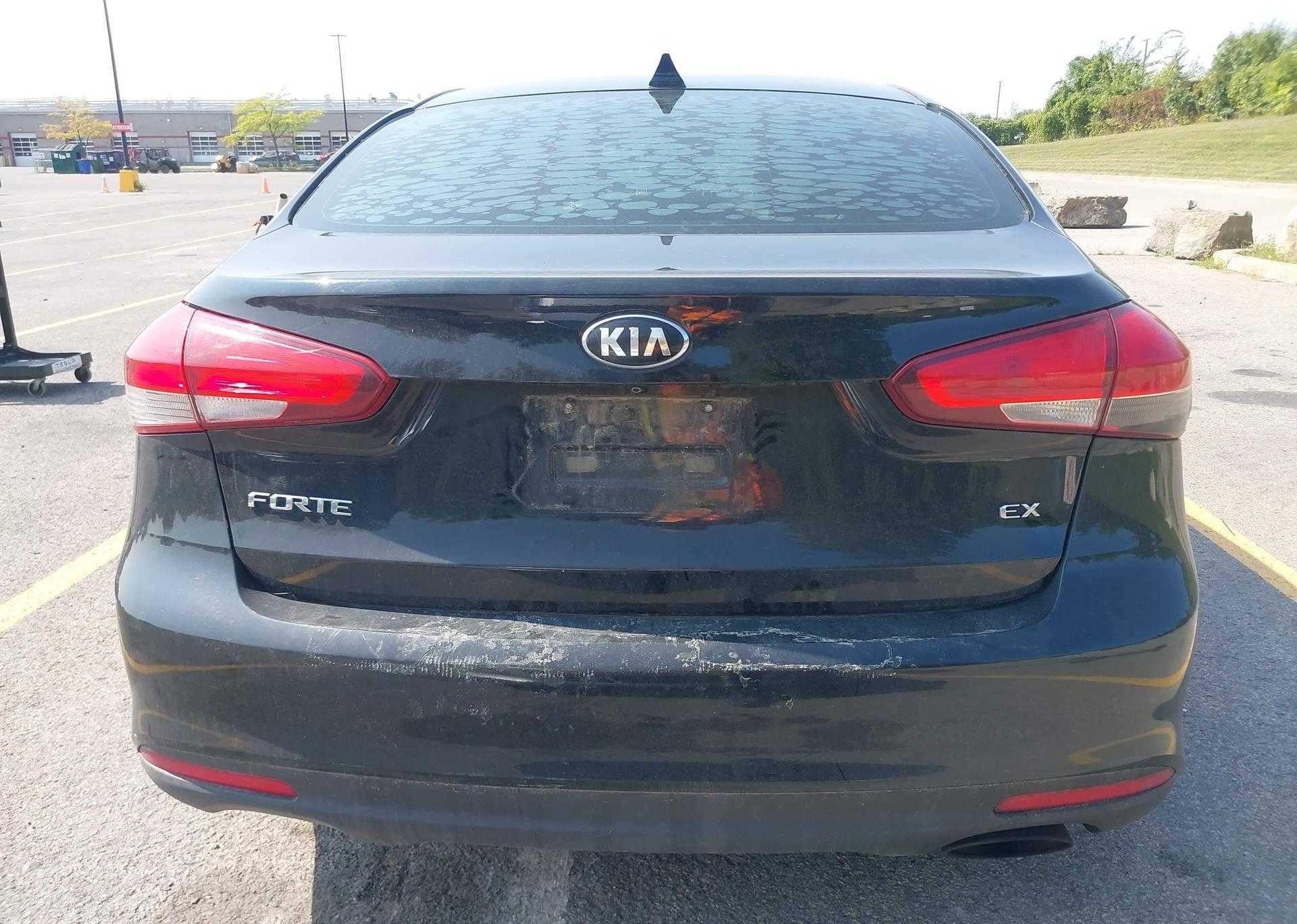 2017 KIA FORTE EX