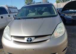 2006 TOYOTA SIENNA CE