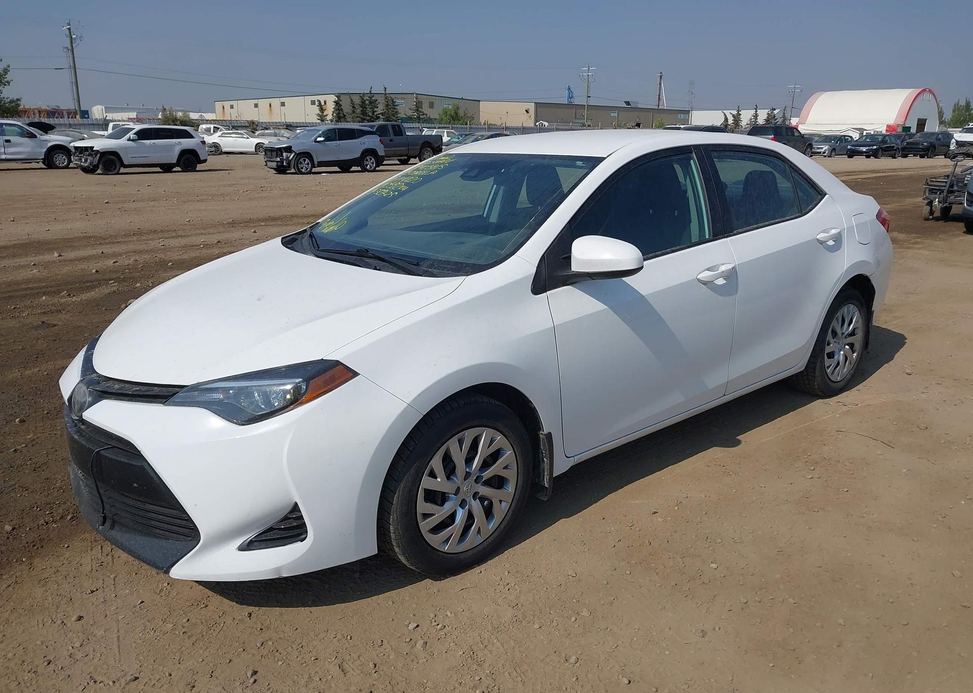 2019 TOYOTA COROLLA LE
