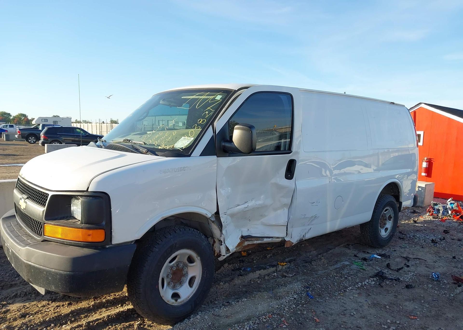 2015 CHEVROLET EXPRESS G2500