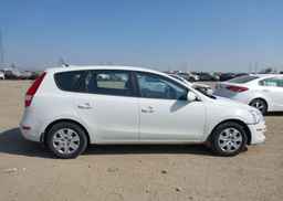 2010 HYUNDAI ELANTRA TOURING GLS