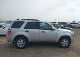 2010 FORD ESCAPE XLT AUTOMATIC