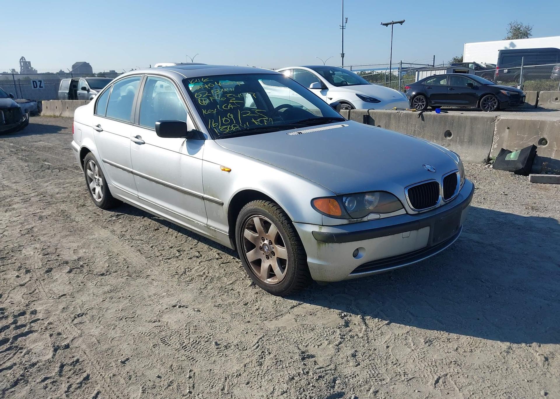 2002 BMW 325 XI