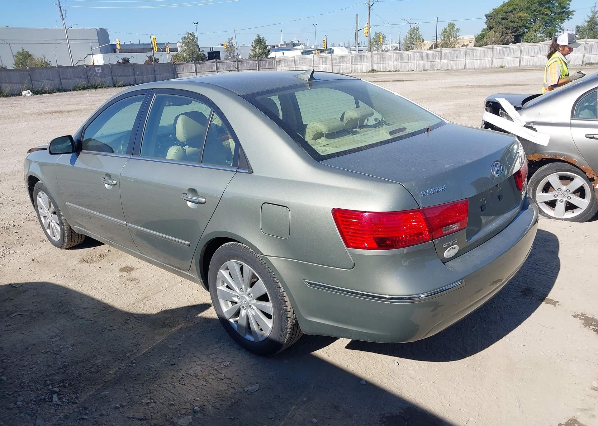 2009 HYUNDAI SONATA