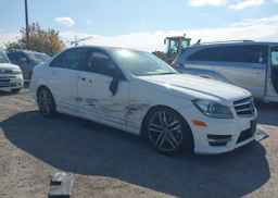 2014 MERCEDES-BENZ C 300 4MATIC