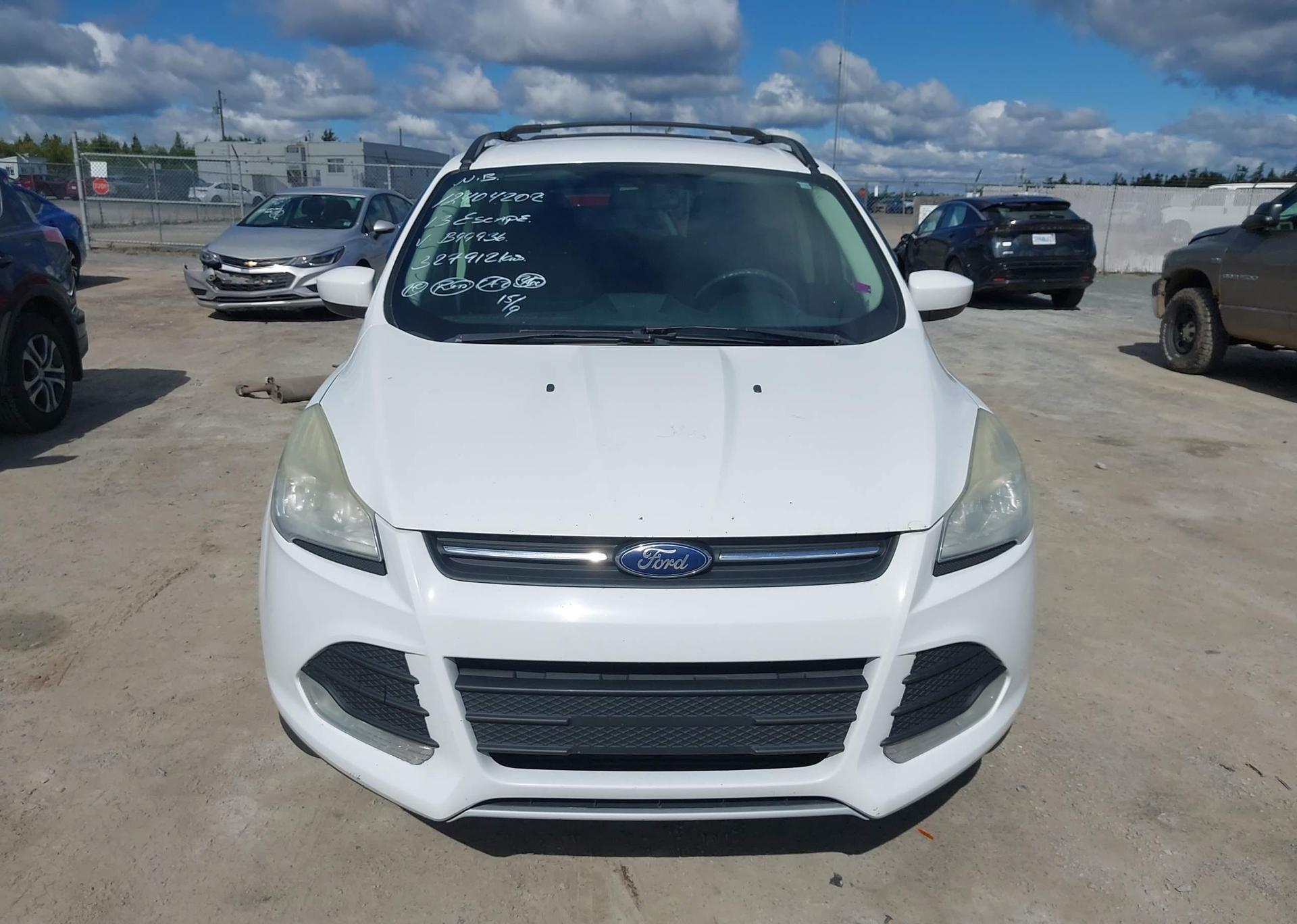 2013 FORD ESCAPE SE