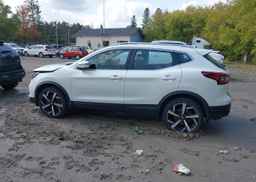 2022 NISSAN QASHQAI SL